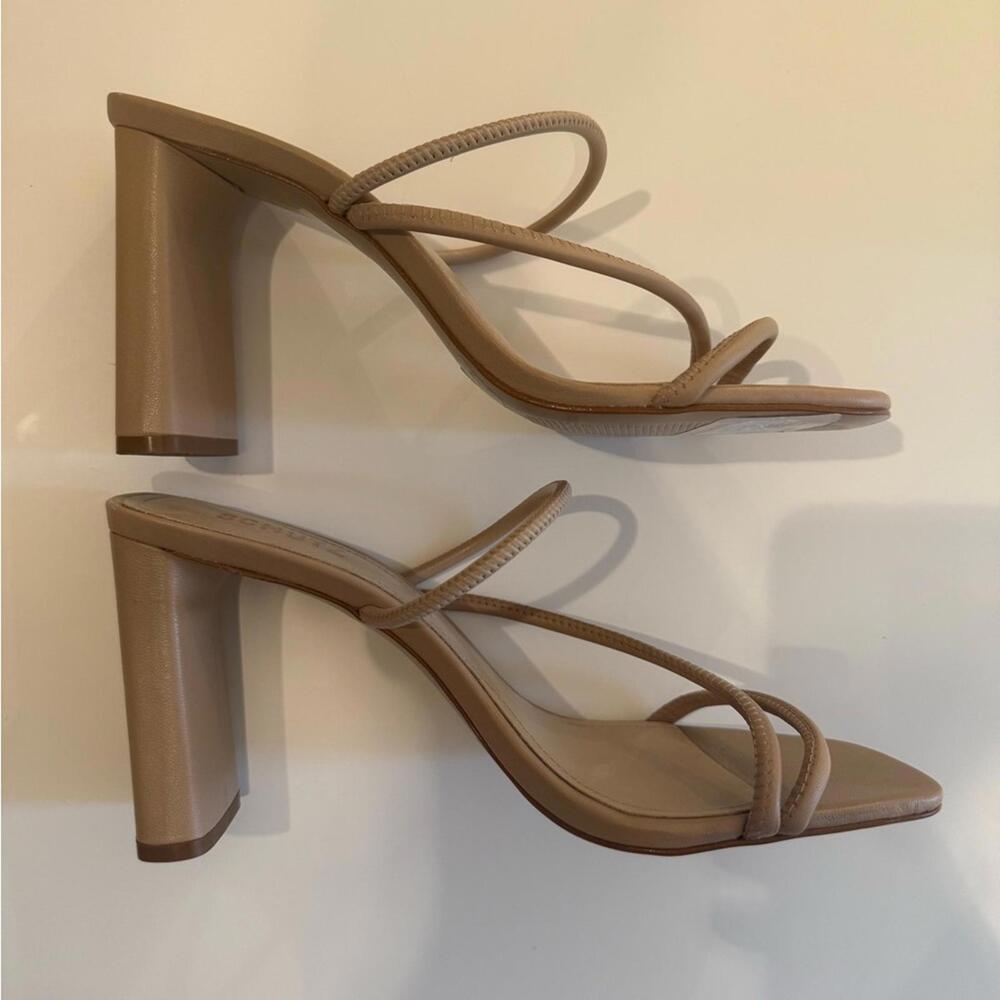 Schutz nude heels - Picture 4 of 7